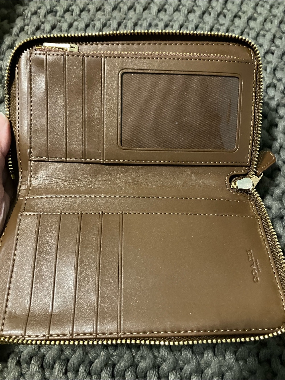 Coach Women's Medium Zip Wallet Signature Canvas Khaki Saddle - Picture 3 of 3